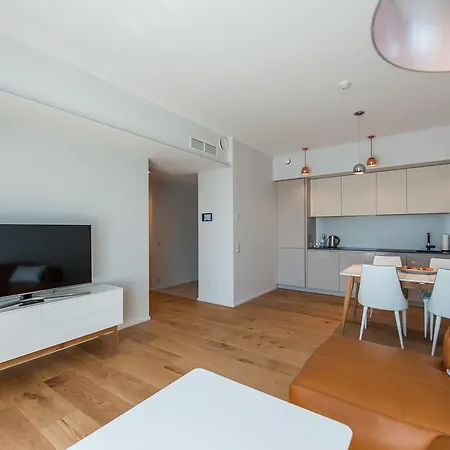 Poordi Apartment *