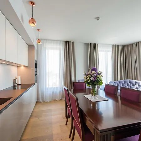 Poordi Apartment *