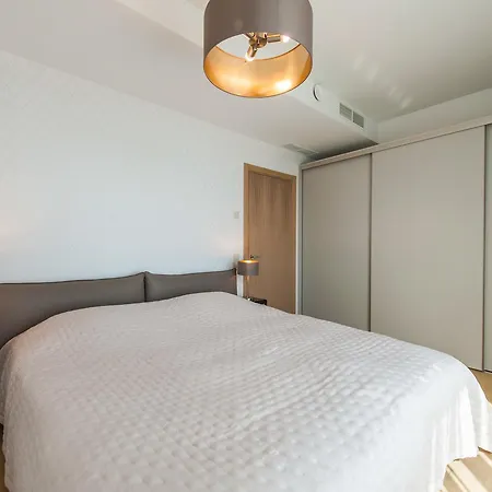 Apartment Poordi *